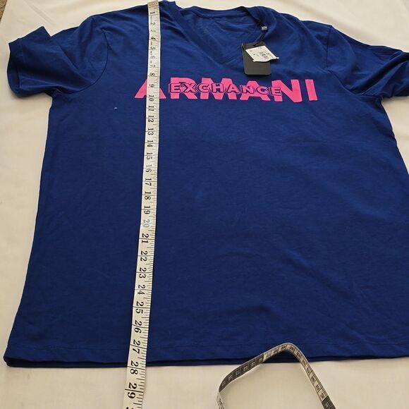 ARMANI EXCHANGE VNECK WOMEN'S TSHIRT SIZE MEDIUM - Picture 5 of 6
